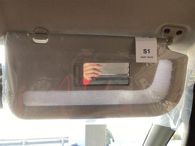 日産 セレナ 40枚目