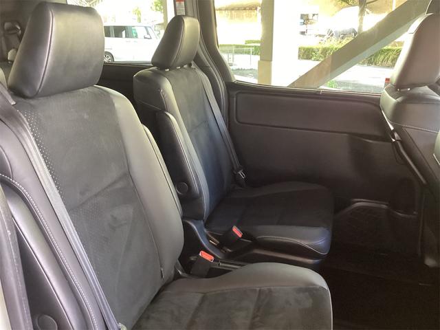 トヨタ ヴォクシー 31枚目