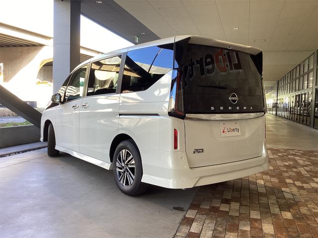 日産 セレナ 7枚目