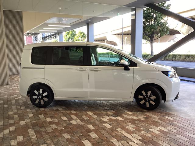 ホンダ フリード 4枚目