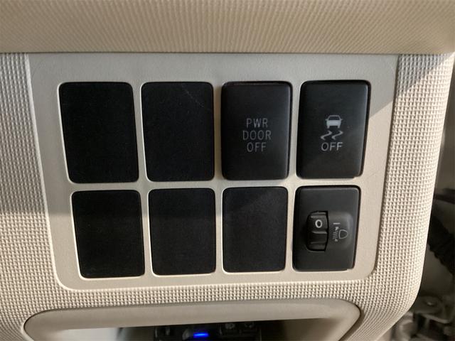 トヨタ スペイド 16枚目