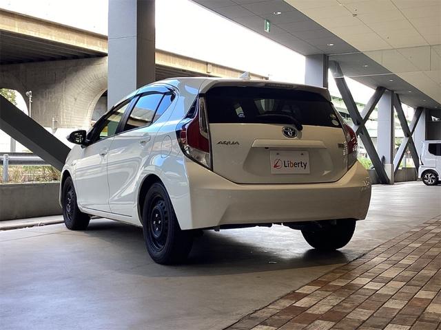 アクア S ETC バックカメラ ナビ TV スマートキー 電動格納ミラー CVT 衝突安全ボディ ABS ESC CD USB Bluetooth エアコン パワーステアリング パワーウィンドウ(7枚目)