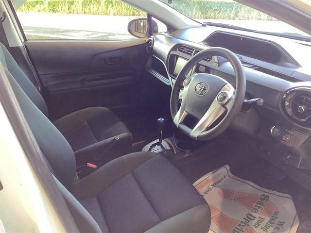 アクア S ETC バックカメラ ナビ TV スマートキー 電動格納ミラー CVT 衝突安全ボディ ABS ESC CD USB Bluetooth エアコン パワーステアリング パワーウィンドウ(29枚目)