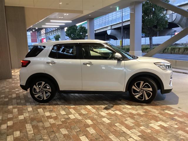 ライズ Ｚ　ドライブレコーダー　全周囲カメラ　クリアランスソナー　オートクルーズコントロール　レーンアシスト　衝突被害軽減システム　ナビ　ＴＶ　オートライト　ＬＥＤヘッドランプ　アルミホイール　スマートキー（4枚目）