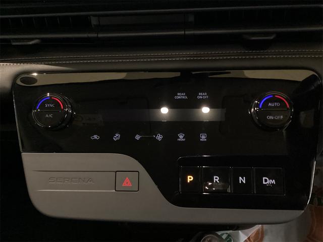 日産 セレナ 14枚目