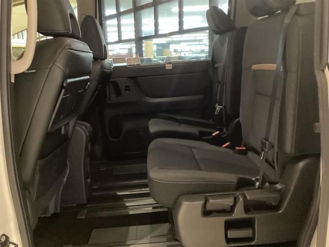 日産 セレナ 36枚目