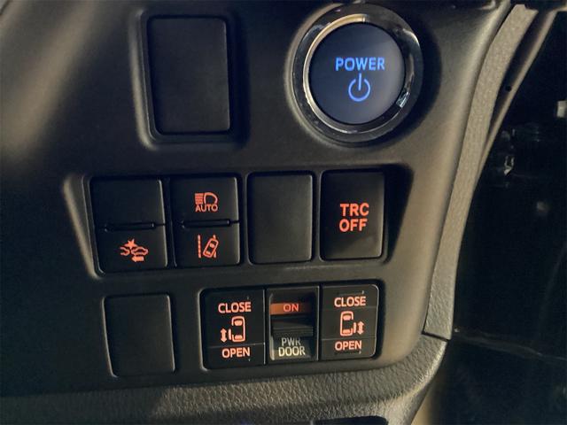 トヨタ ヴォクシー 15枚目