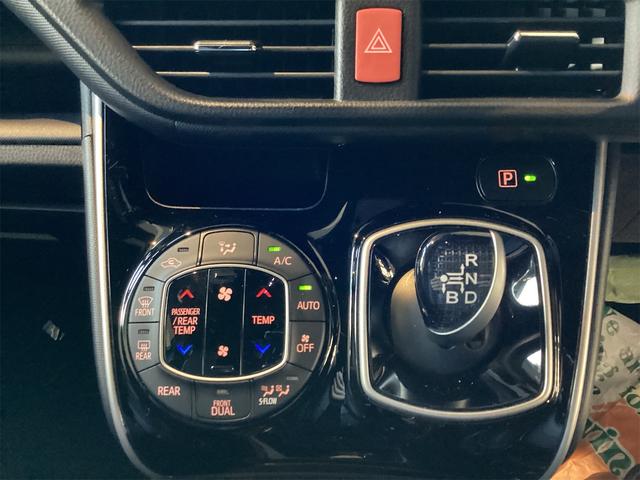 トヨタ ヴォクシー 16枚目