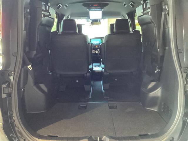 トヨタ ヴォクシー 30枚目