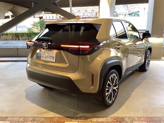 ヤリスクロス Z ETC バックカメラ クリアランスソナー オートクルーズコントロール レーンアシスト 衝突被害軽減システム ナビ オートマチックハイビーム LEDヘッドランプ アルミホイール スマートキー(5枚目)