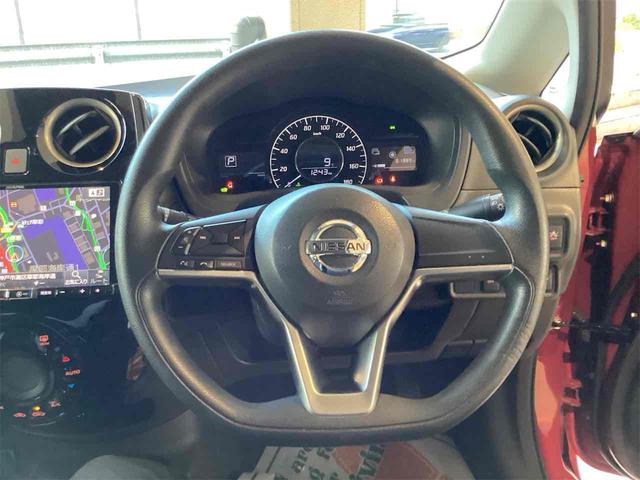 日産 ノート 6枚目