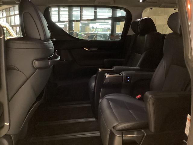 トヨタ アルファード 37枚目