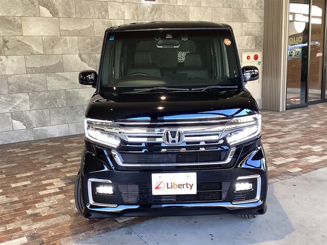 ホンダ N-BOXカスタム 2枚目