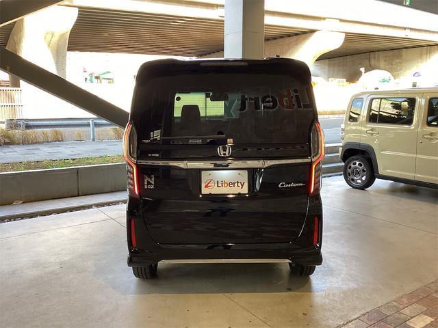 ホンダ N-BOXカスタム 6枚目