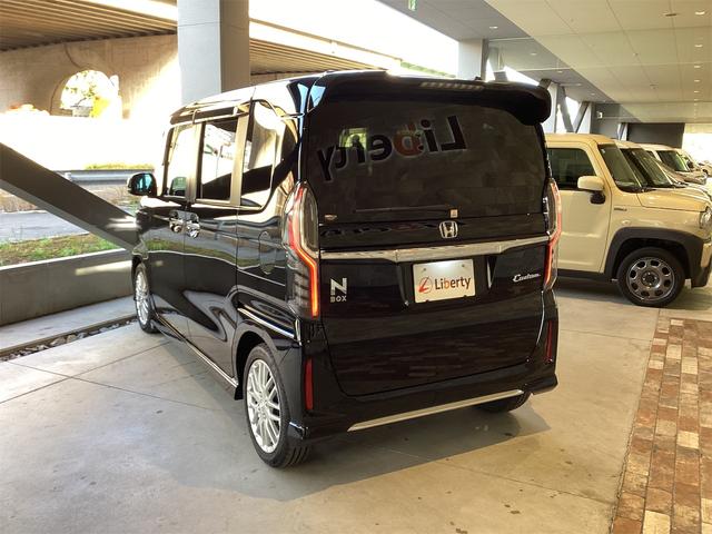 ホンダ N-BOXカスタム 7枚目