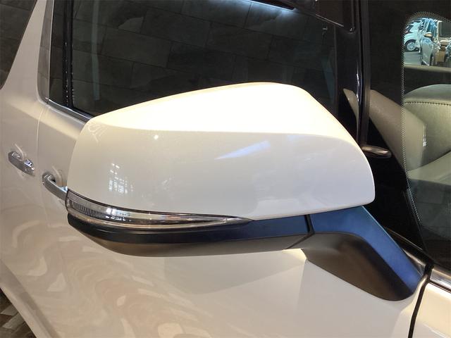 トヨタ アルファード 26枚目