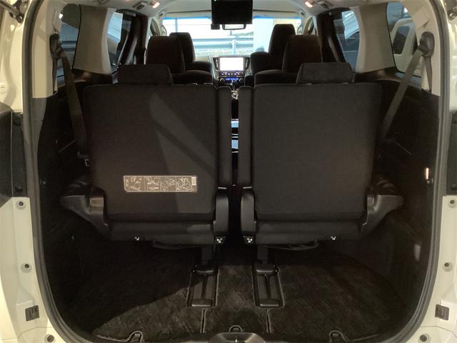 トヨタ アルファード 31枚目