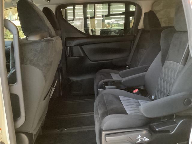 トヨタ アルファード 37枚目