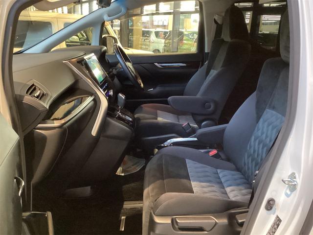 トヨタ アルファード 41枚目