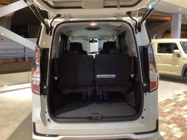 日産 セレナ 22枚目