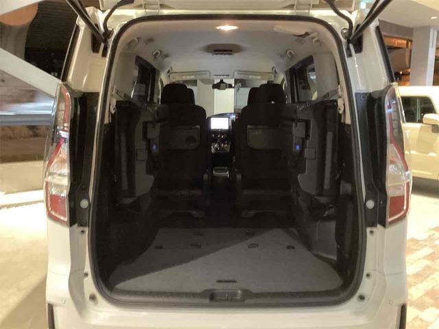 日産 セレナ 23枚目