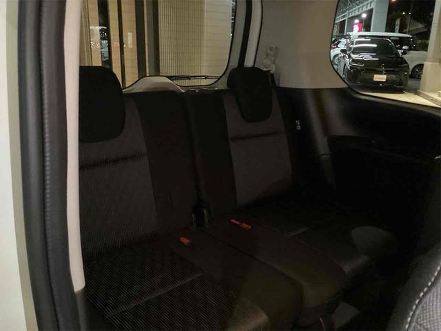 日産 セレナ 35枚目