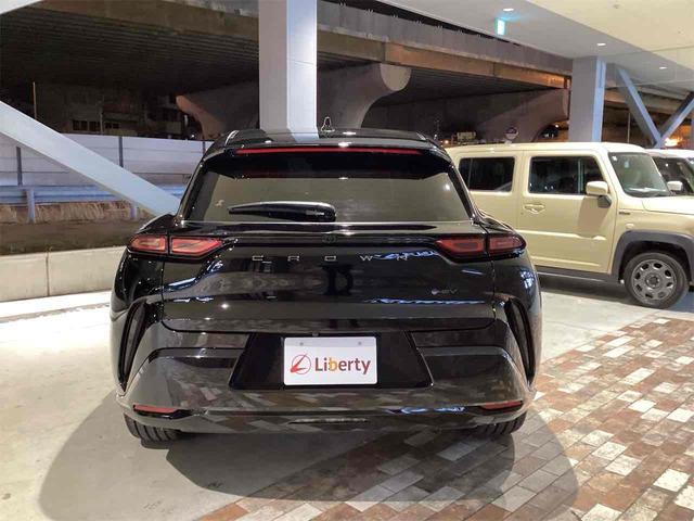 トヨタ クラウンスポーツ 6枚目