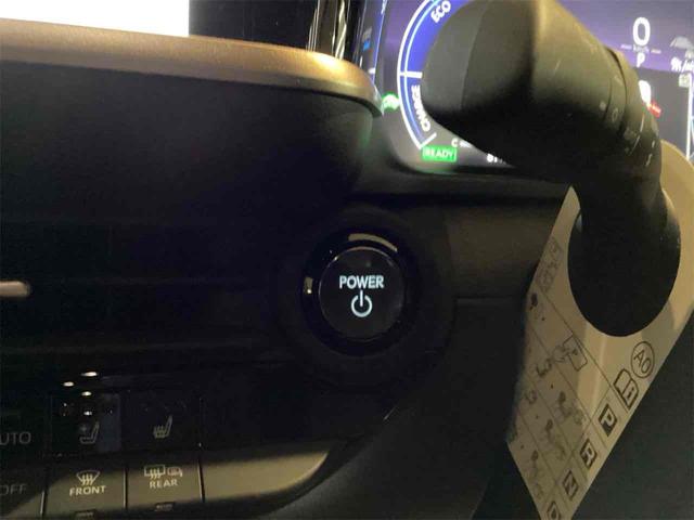 トヨタ クラウンスポーツ 15枚目