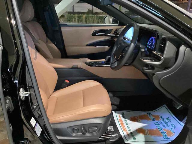 トヨタ クラウンスポーツ 18枚目