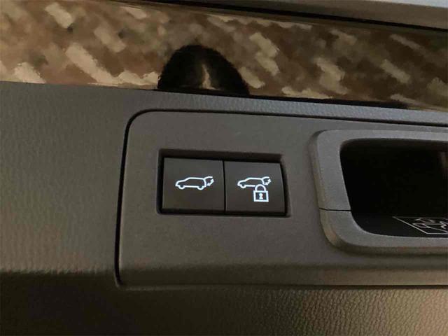 トヨタ クラウンスポーツ 29枚目