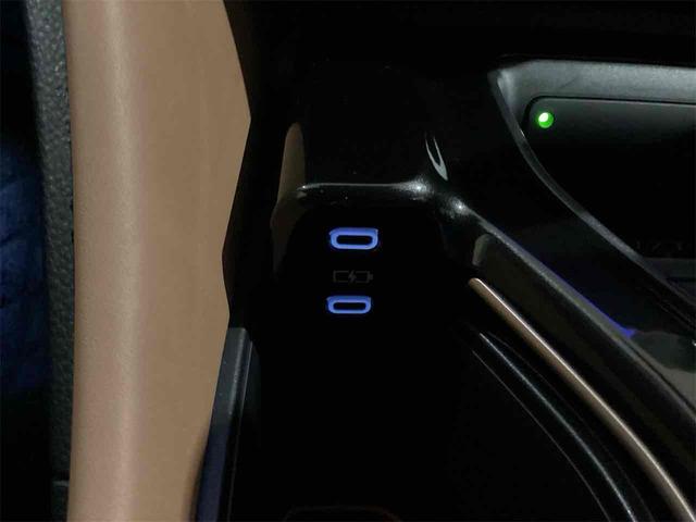 トヨタ クラウンスポーツ 43枚目