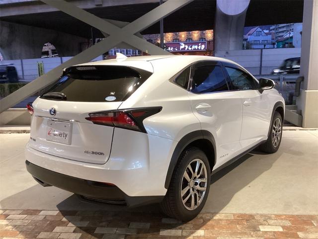 LEXUS NX NX300H VERSION L