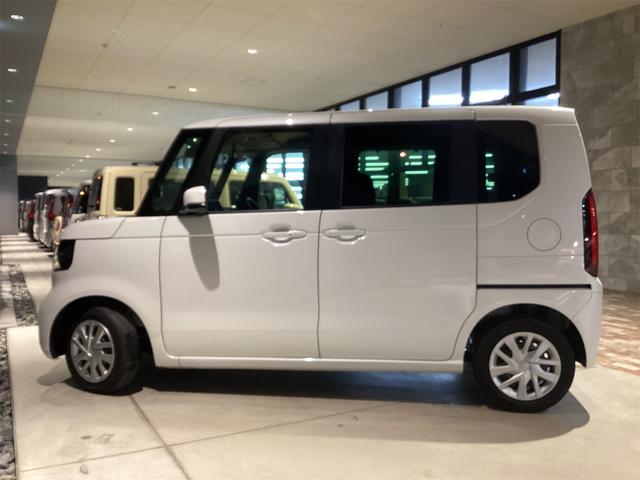 Ｎ－ＢＯＸ ベースグレード　ＥＴＣ　バックカメラ　両側スライド・片側電動　クリアランスソナー　オートクルーズコントロール　レーンアシスト　オートライト　スマートキー　アイドリングストップ　電動格納ミラー　シートヒーター（8枚目）