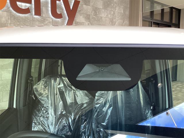 Ｎ－ＢＯＸカスタム ベースグレード　バックカメラ　両側スライド・片側電動　クリアランスソナー　オートクルーズコントロール　レーンアシスト　オートライト　スマートキー　アイドリングストップ　電動格納ミラー　シートヒーター　ベンチシート（22枚目）