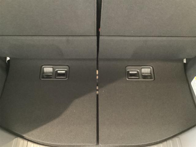 Ｎ－ＢＯＸカスタム ベースグレード　バックカメラ　両側スライド・片側電動　クリアランスソナー　オートクルーズコントロール　レーンアシスト　オートライト　スマートキー　アイドリングストップ　電動格納ミラー　シートヒーター　ベンチシート（31枚目）