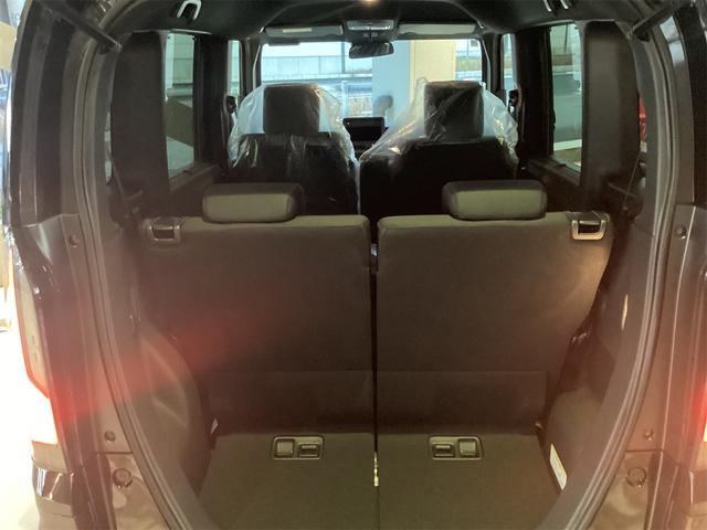 Ｎ－ＢＯＸカスタム ベースグレード　バックカメラ　両側スライド・片側電動　クリアランスソナー　レーンアシスト　オートライト　アイドリングストップ　電動格納ミラー　シートヒーター　ベンチシート　ＣＶＴ　ＥＳＣ　アルミホイール　エアコン（19枚目）