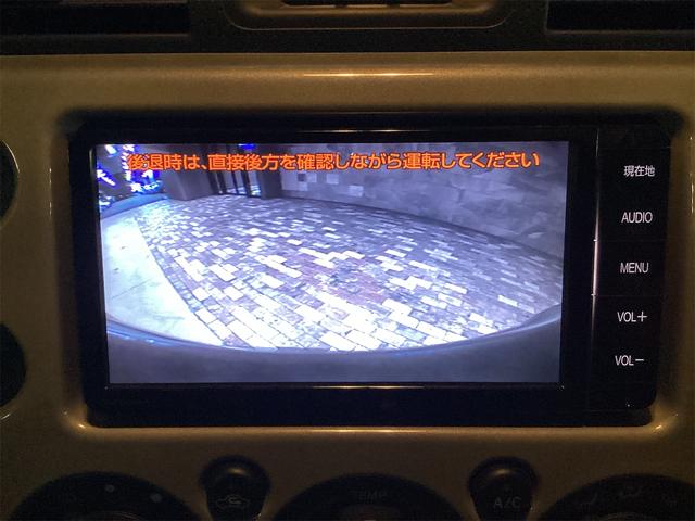 ＦＪクルーザー カラーパッケージ　４ＷＤ　バックカメラ　クリアランスソナー　オートクルーズコントロール　ナビ　ＴＶ　アルミホイール　キーレスエントリー　ＡＴ　盗難防止システム　衝突安全ボディ　ＣＤ　ＵＳＢ　Ｂｌｕｅｔｏｏｔｈ　ＡＢＳ（12枚目）