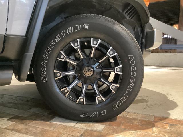 ＦＪクルーザー カラーパッケージ　４ＷＤ　バックカメラ　クリアランスソナー　オートクルーズコントロール　ナビ　ＴＶ　アルミホイール　キーレスエントリー　ＡＴ　盗難防止システム　衝突安全ボディ　ＣＤ　ＵＳＢ　Ｂｌｕｅｔｏｏｔｈ　ＡＢＳ（20枚目）