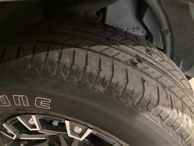 ＦＪクルーザー カラーパッケージ　４ＷＤ　バックカメラ　クリアランスソナー　オートクルーズコントロール　ナビ　ＴＶ　アルミホイール　キーレスエントリー　ＡＴ　盗難防止システム　衝突安全ボディ　ＣＤ　ＵＳＢ　Ｂｌｕｅｔｏｏｔｈ　ＡＢＳ（24枚目）