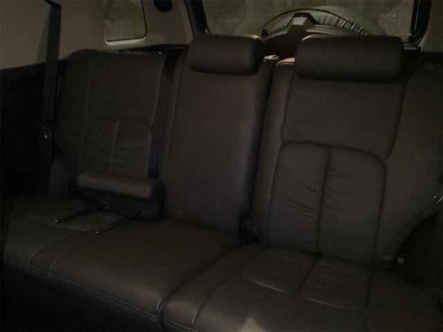 ＦＪクルーザー カラーパッケージ　４ＷＤ　バックカメラ　クリアランスソナー　オートクルーズコントロール　ナビ　ＴＶ　アルミホイール　キーレスエントリー　ＡＴ　盗難防止システム　衝突安全ボディ　ＣＤ　ＵＳＢ　Ｂｌｕｅｔｏｏｔｈ　ＡＢＳ（27枚目）