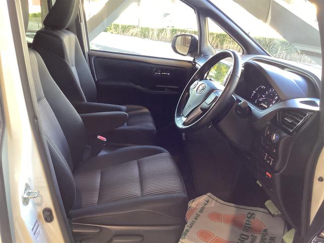 ヴォクシー ハイブリッドＺＳ　煌　ＥＴＣ　バックカメラ　ナビ　ＴＶ　オートクルーズコントロール　レーンアシスト　衝突被害軽減システム　両側電動スライドドア　オートマチックハイビーム　オートライト　ＬＥＤヘッドランプ（43枚目）