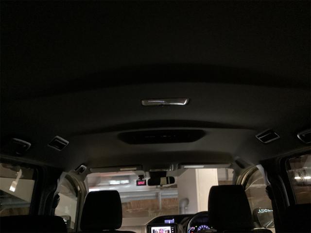 ヴォクシー ＺＳ　ドライブレコーダー　ＥＴＣ　バックカメラ　ナビ　ＴＶ　オートクルーズコントロール　レーンアシスト　衝突被害軽減システム　両側電動スライドドア　オートマチックハイビーム　ＬＥＤヘッドランプ　スマートキー（31枚目）