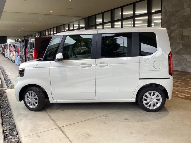 Ｎ－ＢＯＸ ベースグレード　バックカメラ　両側スライド・片側電動　クリアランスソナー　オートクルーズコントロール　衝突被害軽減システム　オートライト　スマートキー　アイドリングストップ　電動格納ミラー　シートヒーター（8枚目）