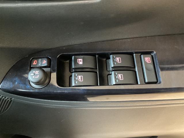 タント カスタムＸ　トップエディションＳＡＩＩＩ　ＥＴＣ　両側スライド・片側電動　ナビ　ＴＶ　衝突被害軽減システム　オートマチックハイビーム　オートライト　スマートキー　アイドリングストップ　電動格納ミラー　シートヒーター　ベンチシート　ＣＶＴ（33枚目）