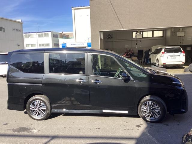 日産 セレナ 6枚目