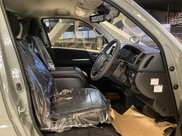 トヨタ ハイエースバン 52枚目