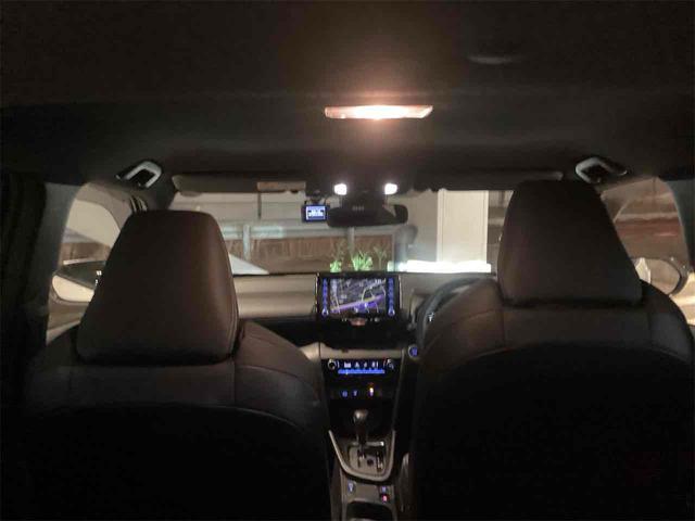 ヤリスクロス ＧＲスポーツ　ドライブレコーダー　ＥＴＣ　全周囲カメラ　オートクルーズコントロール　レーンアシスト　衝突被害軽減システム　ナビ　オートマチックハイビーム　オートライト　ＬＥＤヘッドランプ　アルミホイール（37枚目）