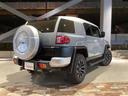 ＦＪクルーザー カラーパッケージ　４ＷＤ　バックカメラ　クリアランスソナー　オートクルーズコントロール　ナビ　ＴＶ　アルミホイール　キーレスエントリー　ＡＴ　盗難防止システム　衝突安全ボディ　ＣＤ　ＵＳＢ　Ｂｌｕｅｔｏｏｔｈ　ＡＢＳ（5枚目）