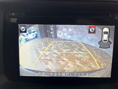 バックカメラ装備。駐車が苦手な方には欠かせません。 4