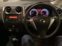 毎回座るフロントシート。運転席は必ず使用する部分ですので、座り心地が重要です！ 4